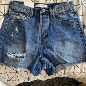 Q2 Dark Denim Distressed Shorts